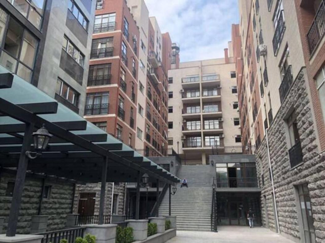 Avlabari Apartment - New One 第比利斯 外观 照片