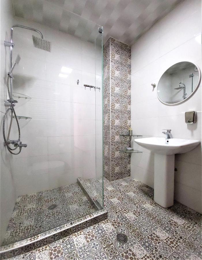 Avlabari Apartment - New One 第比利斯 外观 照片