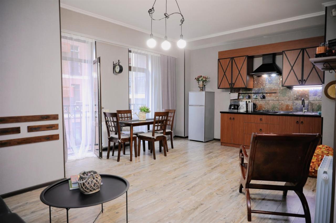 Avlabari Apartment - New One 第比利斯 外观 照片
